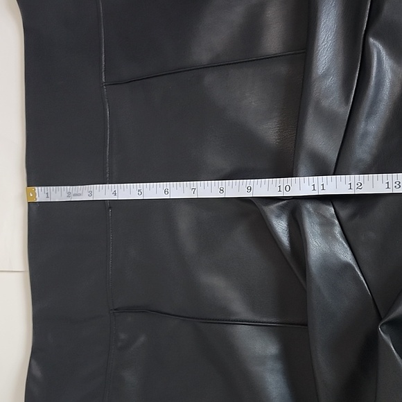 NINE WEST FAUX LEATHER  LEGGINGS/ SIZE  L - Picture 7 of 11